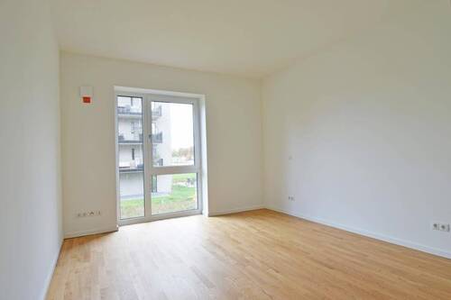 Schlafzimmer mit ... - 3 Zimmer Etagenwohnung zur Miete in Geesthacht