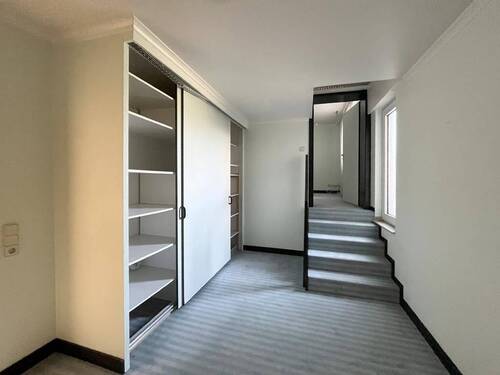 Büro - Gewerbeobjekt (Büro, Produktion, Verkauf) in Mönchengladbach