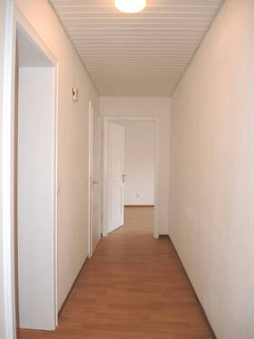 Flur, Richtung Schlafzimmer - 