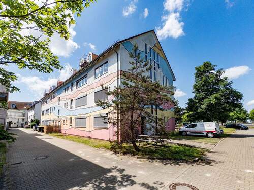 Hausansicht linke Seite - 5 Zimmer Büro in Wustermark