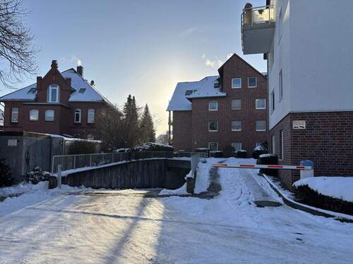 Zufahrt zum Tiefgaragenplatz - Etagenwohnung mit 72,00 m&sup2; in Seelze zum Kaufen