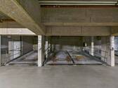 Tiefgaragenstellplatz - 
