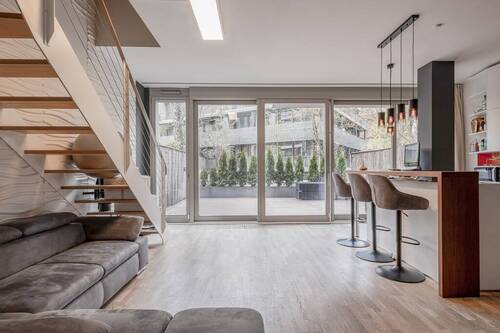 Bild 2 - 4 Zimmer Etagenwohnung zum Kaufen in Berlin