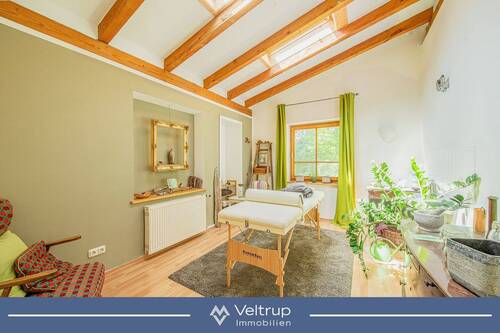 Zimmer - BARRIEREFREIE LOFTWOHNUNG MIT 230 m² GESAMTFLÄCHE IN SCHONDORF