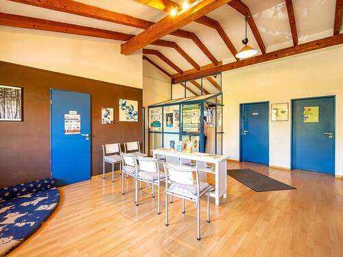 Empfangsbereich - 7 Zimmer Etagenwohnung zum Kaufen in Schondorf am Ammersee