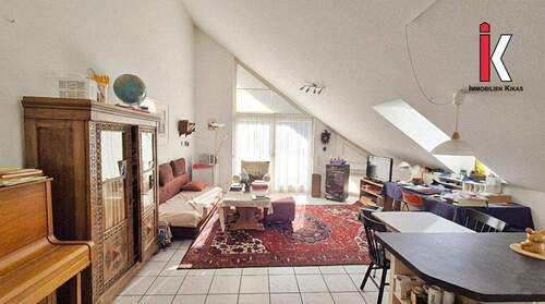 Bild 1 - Dachgeschosswohnung mit Flair! 3-Zimmerwohnung in Maichingen