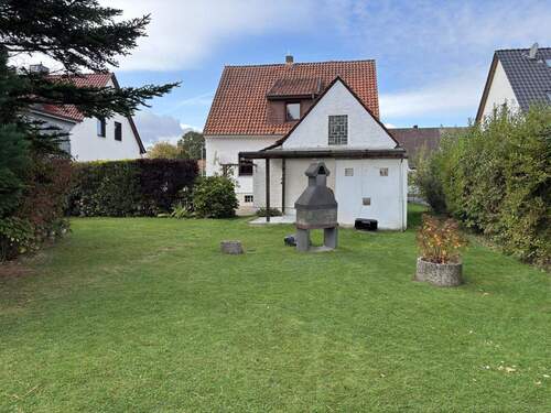 Gartenansicht - 6 Zimmer Einfamilienhaus zum Kaufen in Springe