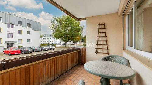 Loggia 1 - 4 Zimmer Etagenwohnung in Hannover