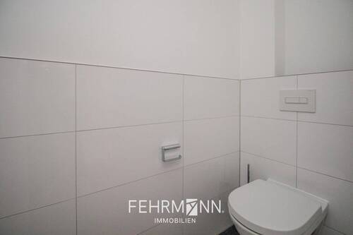 WC - 