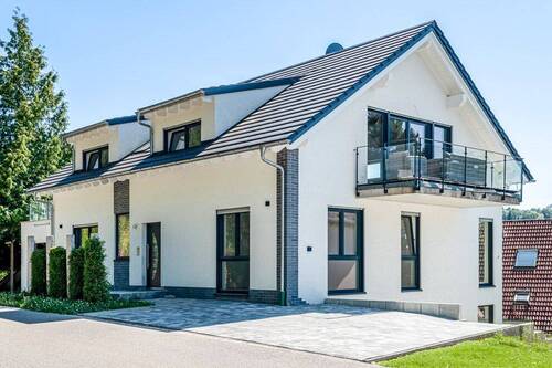hochwertige Ausstattung - Mehrfamilienhaus, Wohnhaus mit 300,00 m² in Badenweiler zum Kaufen