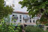 Ost-Ansicht - **Heike Borchers Immobilien**Charmante Dachgeschosswohnung mit Südterrasse**im Herzen von Sauerlach*