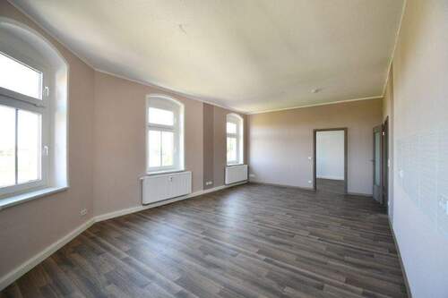 Wohnen & Küche - 3 Zimmer Etagenwohnung in Riesa