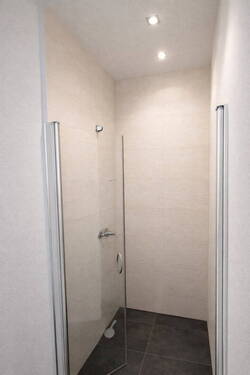 Badezimmer Ansicht Dusche - 