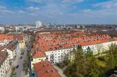 Innenhof - Altbauperle mit Potenzial: 4 Zimmer, Fischgrät & Garage in Untergiesing