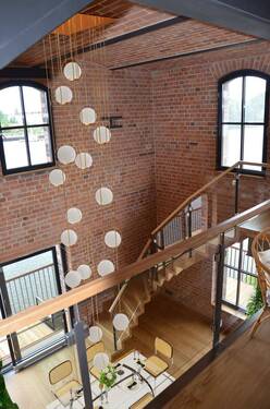 Visualisierung Blick von der Galerieebene in den Essbereich - 4 Zimmer Etagenwohnung in Berlin