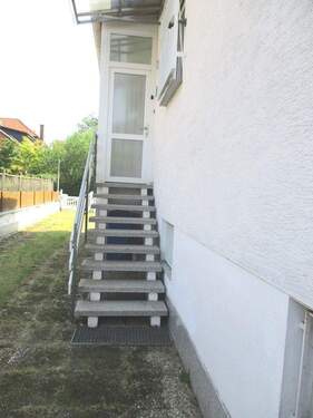 Eingang 1.1.JPG - Einfamilienhaus mit 165,00 m² in Weisenheim am Sand zum Kaufen