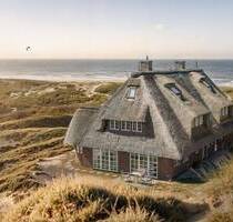 Sylt und Nordsee pur. Strandlage mit einzigartigem Potenzial.
