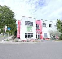 Vielseitiges Gewerbeobjekt mit modernem Bürotrakt und großzügigem Lager - Hennef (Sieg) Hossenberg