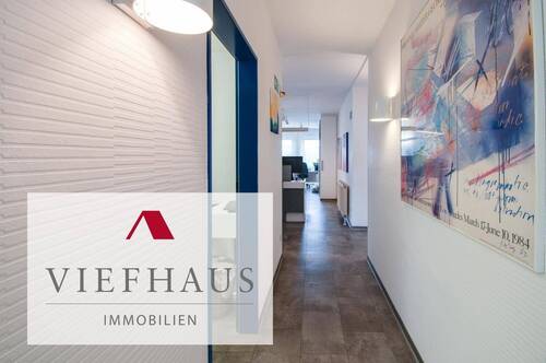 Viefhaus Immobilien Würzburg - Provisionsfrei! Moderne Praxis-Bürofläche mit Parkplätzen in Bergtheim