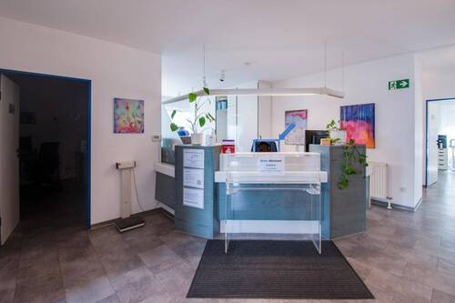 Empfang - 8 Zimmer Büro in Würzburg