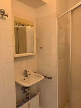 Badezimmer - Etagenwohnung mit 36,00 m&sup2; in Kierspe zur Miete