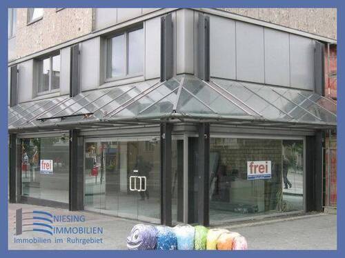 Bild 1.jpg - Zentral gelegenes Eck-Ladenlokal mit 2 Schaufensterfronten in der Bottroper Innenstadt Hochstraße *** PROVISIONSFREI ***
