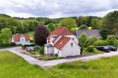 Drohne Haus von hinten - 6 Zimmer Einfamilienhaus zum Kaufen in Werther