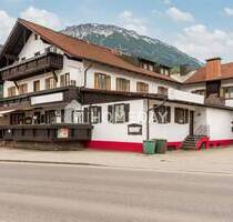Traditionsreicher Gasthof in Alpenlage - Restaurant, Pension und großes Entwicklungspotenzial - Pfronten