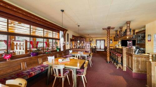 EG Restaurant 2 1 - 