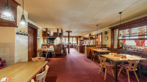 EG Restaurant 2 2 - 