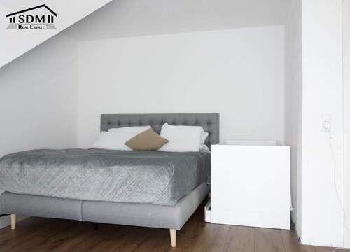 11_Schlafzimmer.jpg - 