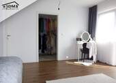 12_Schlafzimmer_Kleiderschrank.jpg - 
