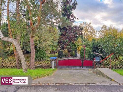 VES-016-01.jpg - 6 Zimmer Doppelhaushälfte zum Kaufen in Dresden