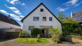 Hinteransicht Haus - 6 Zimmer Einfamilienhaus in Stutensee / Blankenloch