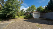 Hof und Garten - Einfamilienhaus mit 186,00 m&sup2; in Stutensee / Blankenloch zum Kaufen