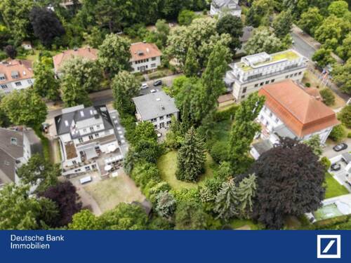 Vogelperspektive, Haus und Grundstück - Sanieren oder Neubauen - Ihr Projekt in Schmargendorf wartet hier!