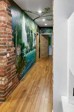 Flur - Etagenwohnung mit 131,00 m&sup2; in Rangsdorf zum Kaufen