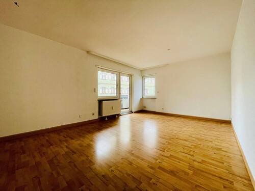 Wohnzimmer - MA-Feudenheim - Renovierte 3 ZKDBalkon-Erdgeschosswohnung