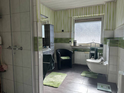 Badezimmer Erdgeschoss - 