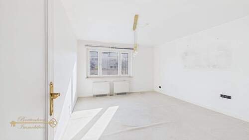 Schlazimmer 1 / Büro - 3 Zimmer Etagenwohnung zum Kaufen in Bremen