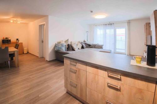 Gesamter Wohnbereich - 3 Zimmer Etagenwohnung in Freystadt