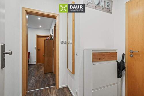 Flur, Eingangsbereich - 4 Zimmer Etagenwohnung in Ravensburg