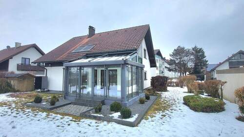 Ansicht - +++Weißenhorn, EFH, Wintergarten, Garage, Stellplatz, ca. 125 m² Wfl., schönes Grundstück+++