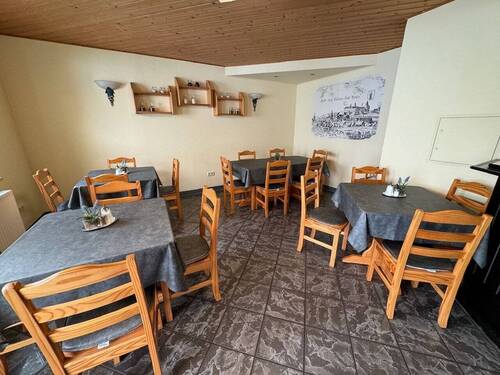 Bestuhlung Frühstücksraum - 