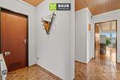 Flur - 3 Zimmer Etagenwohnung in Friedrichshafen