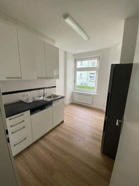 Mitarbeiterküche - 1 Zimmer Gewerbeobjekt (Büro, Produktion, Verkauf) in Hamburg