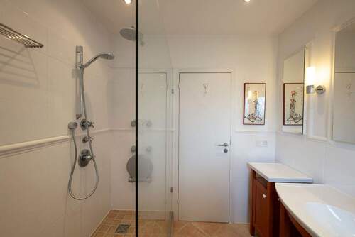 333 Bad EG Dusche.jpg - 