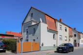 Ansicht - Charmante Doppelhaushälfte mit vielseitigem Nutzungspotenzial