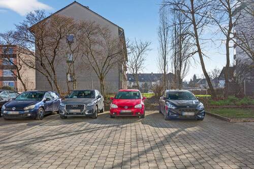 PKW-Stellplatz - 
