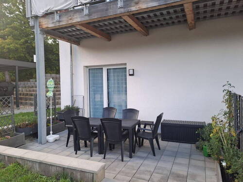 Terrasse - Seniorenfreundliche, barrierefreie 1-Zimmer-Wohnung mit Balkon